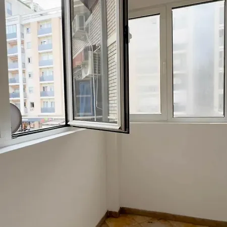 Palada 1 Spacious 3-bedroom In Podgorica