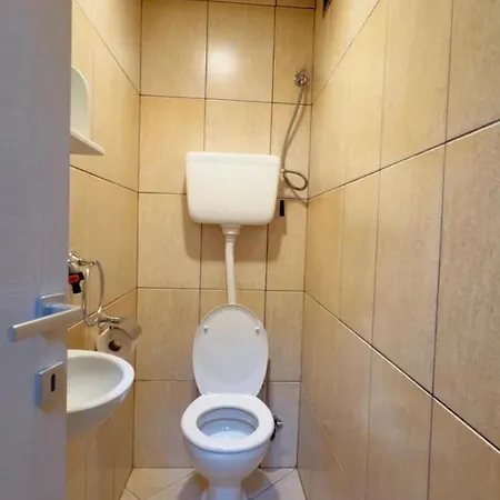 Appartement Palada 1 Spacious 3-bedroom In