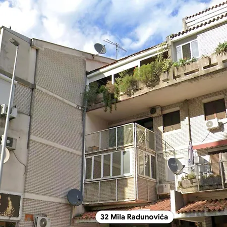 Palada 1 Spacious 3-bedroom In * Podgorica